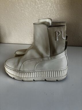 Puma Fenty By Rihanna Chelsea Womens 8.5 White Combat Platform Sneaker Bootie